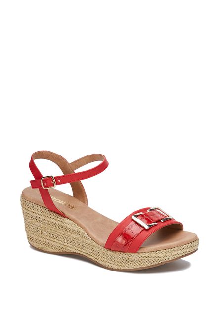 zapatos rojos de plataforma