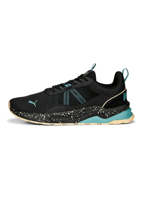 Puma hotsell negro corriendo